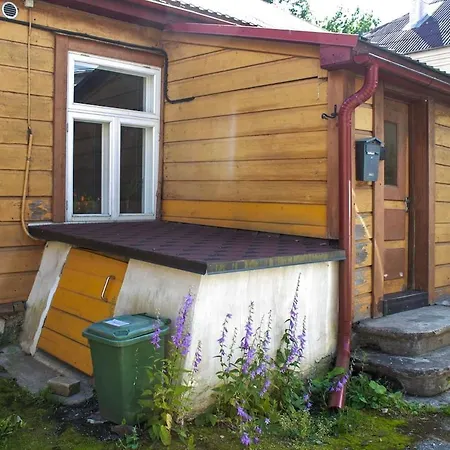 Cozy In The Old Town דירה ויליאנדי