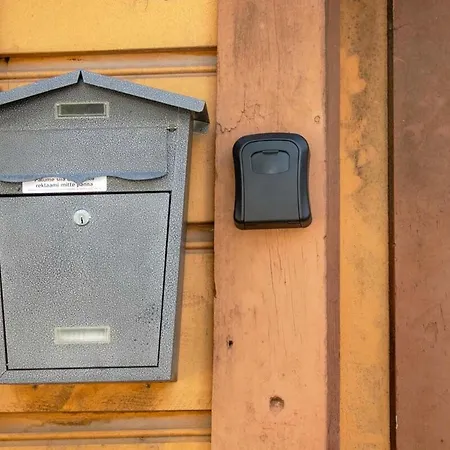 Cozy In The Old Town דירה